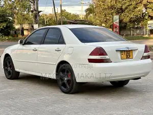 Toyota Mark II 2002 White