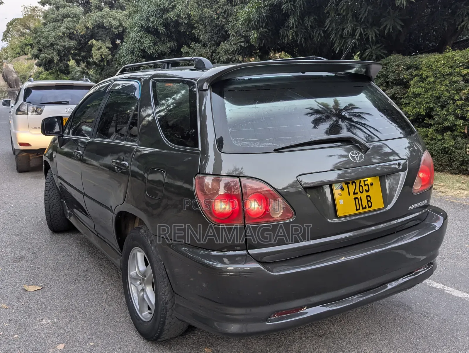 Toyota Harrier 2004 Gray