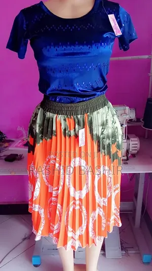 Pleated Skirts/ Sketi Za Marinda