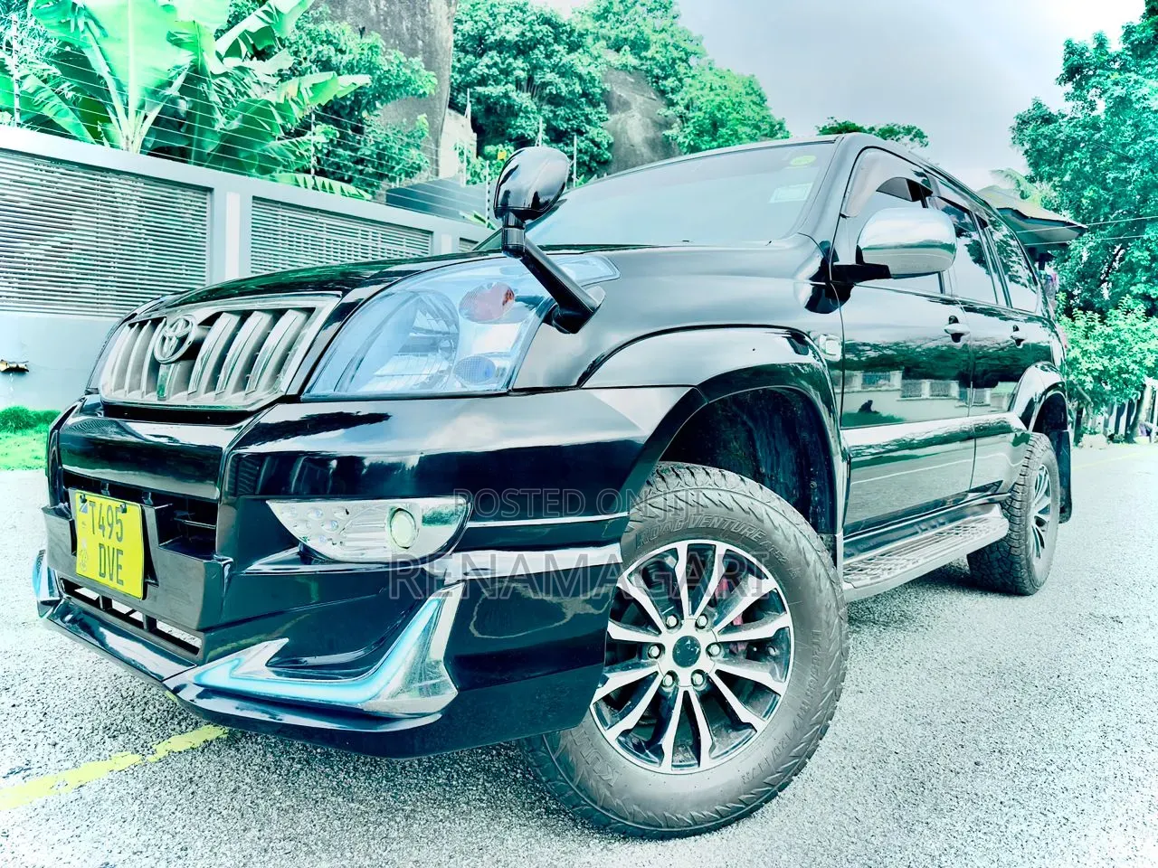 Toyota Land Cruiser Prado 2014 Black