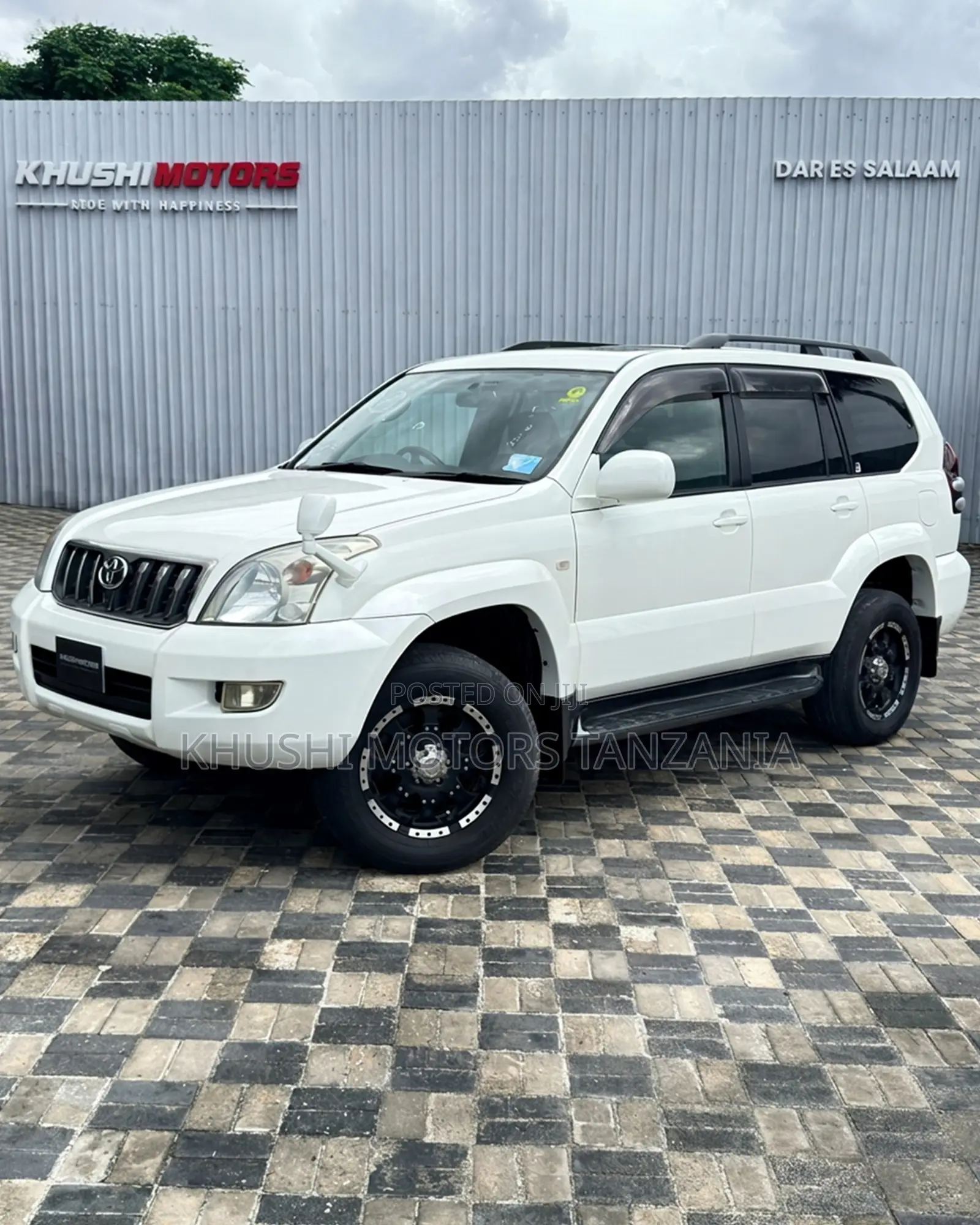 Toyota Land Cruiser 2008 White