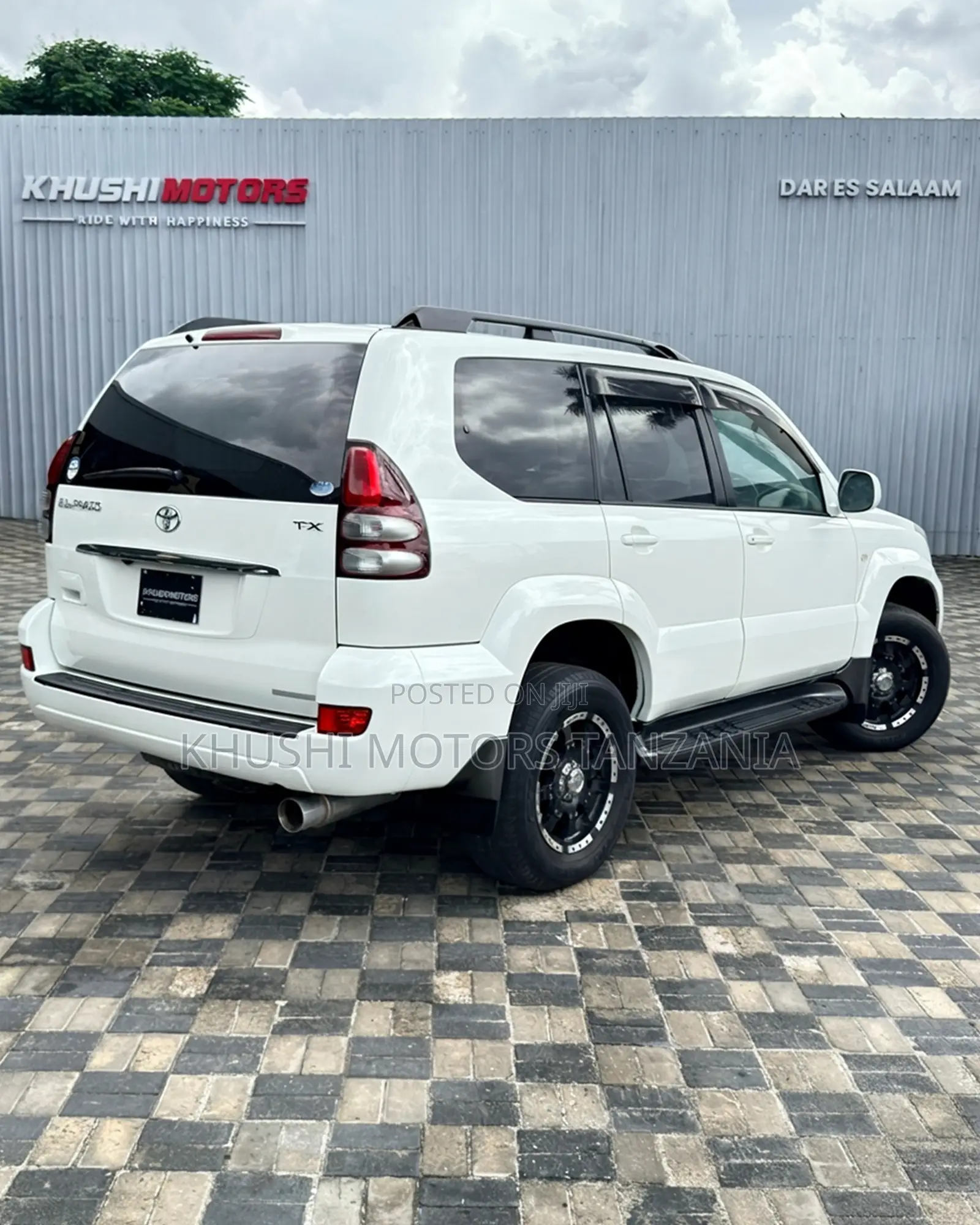 Toyota Land Cruiser 2008 White