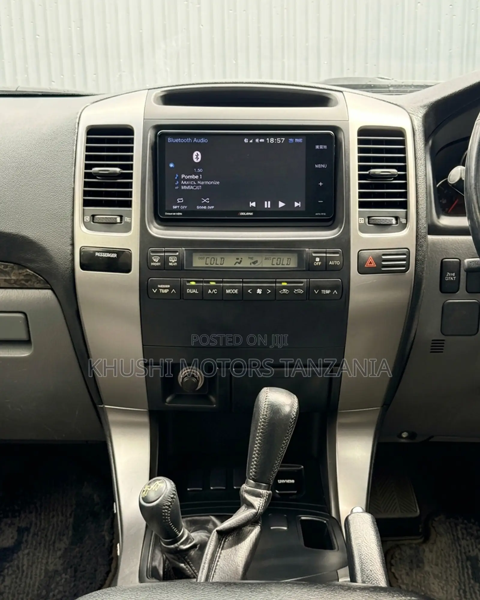 Toyota Land Cruiser 2008 White