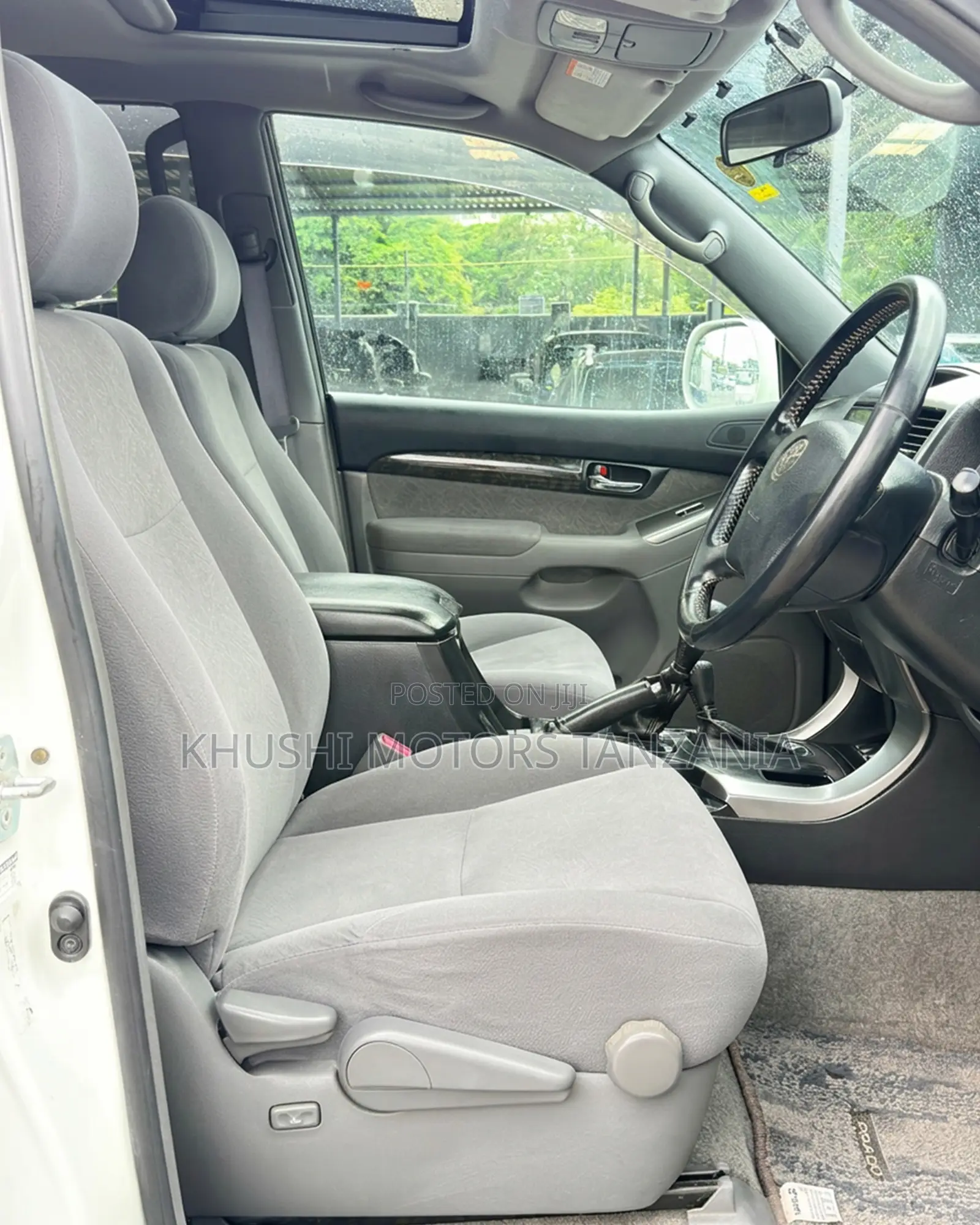 Toyota Land Cruiser 2008 White