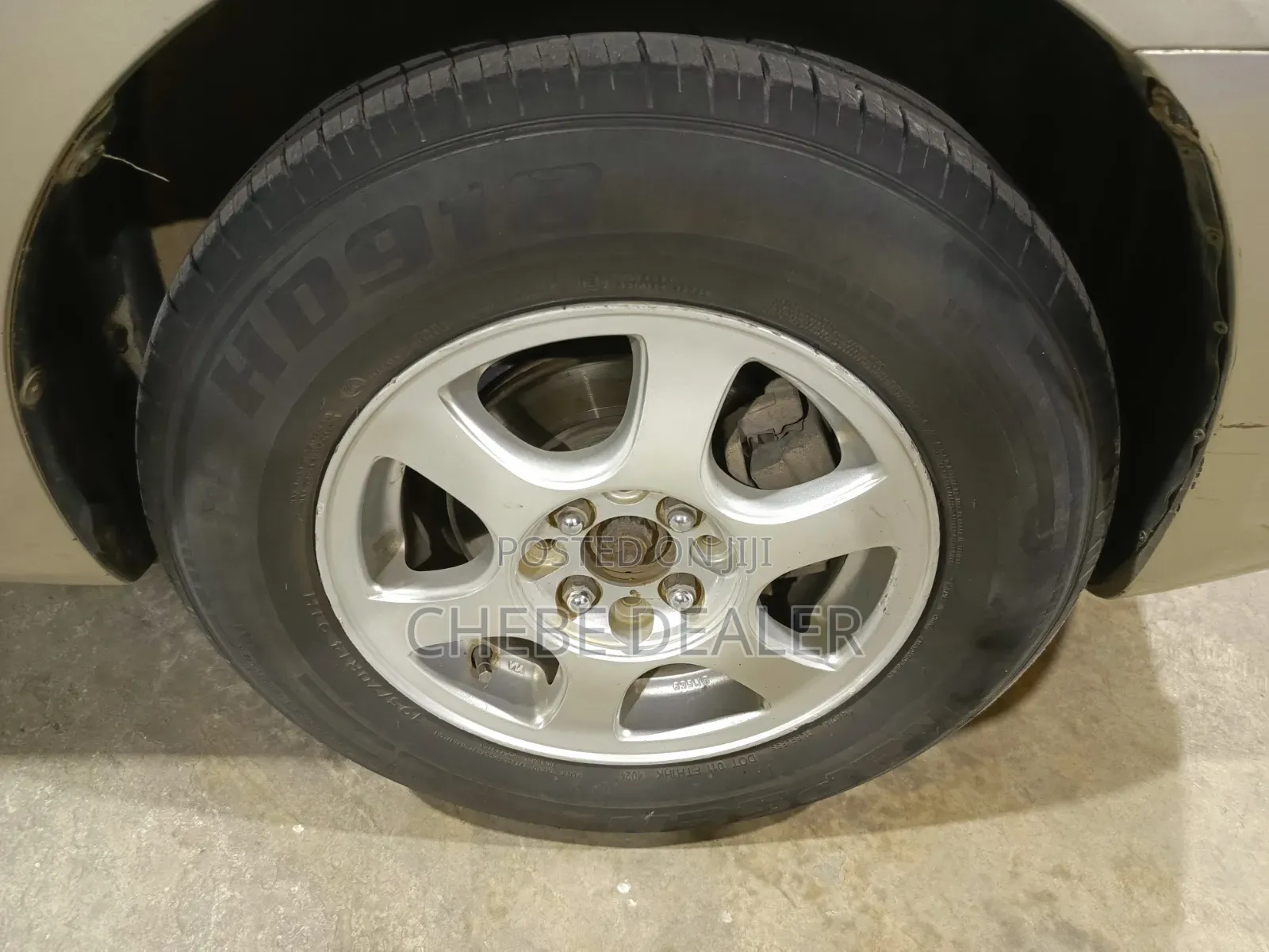 Toyota Raum 2004 Silver