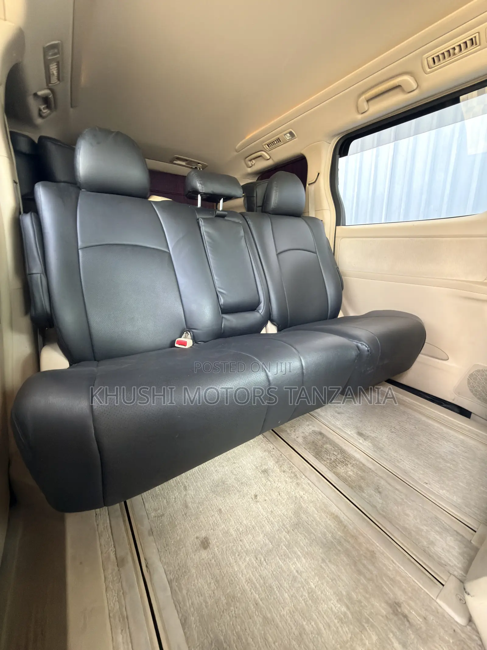 Toyota Alphard 2008 Gold