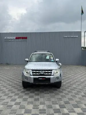 Mitsubishi Pajero 2007 Silver