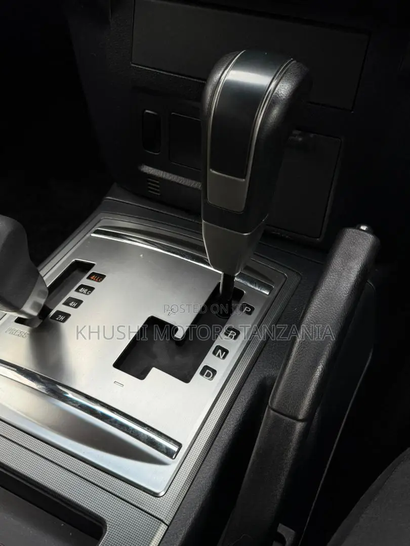 Mitsubishi Pajero 2007 Silver