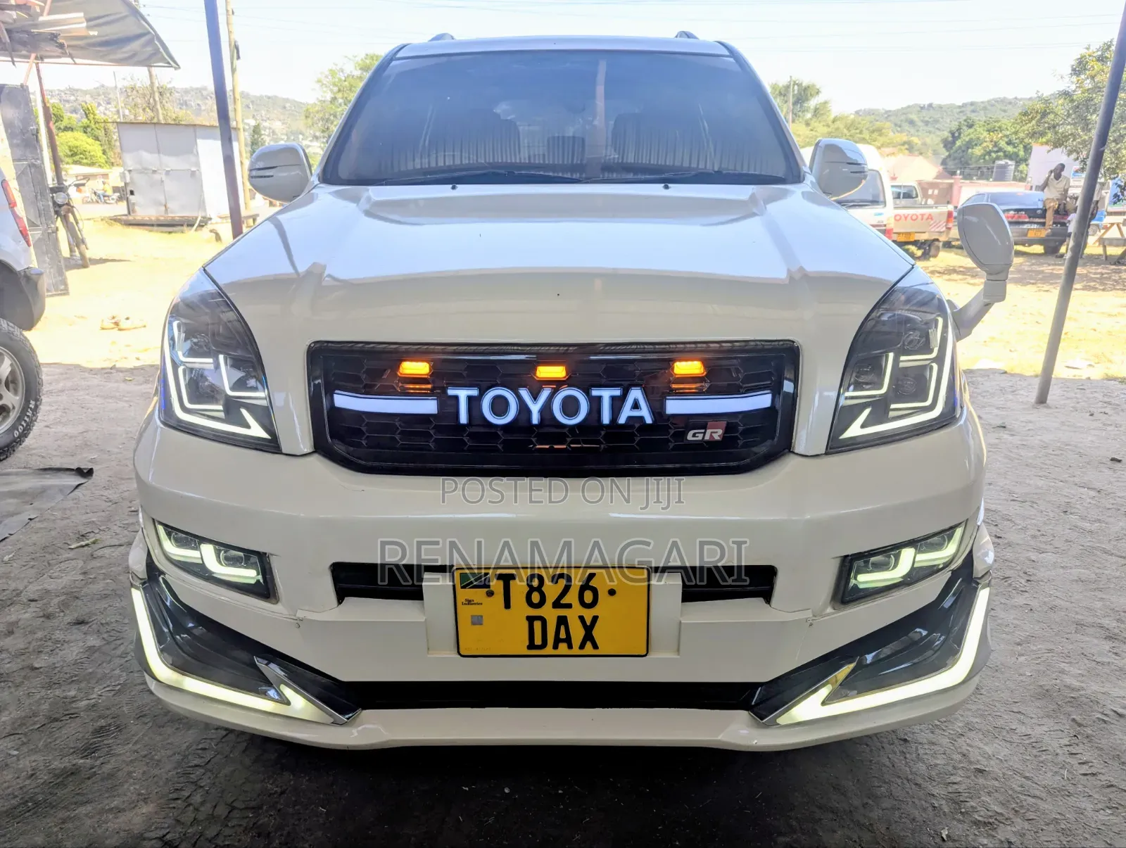 Toyota Land Cruiser Prado 2016 White