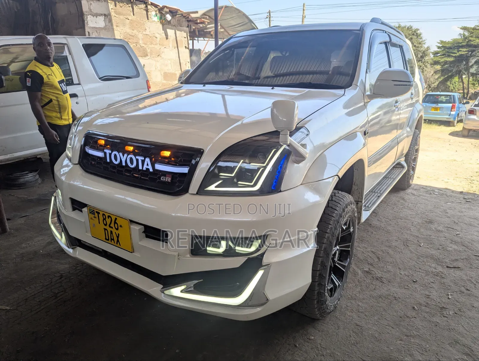 Toyota Land Cruiser Prado 2016 White