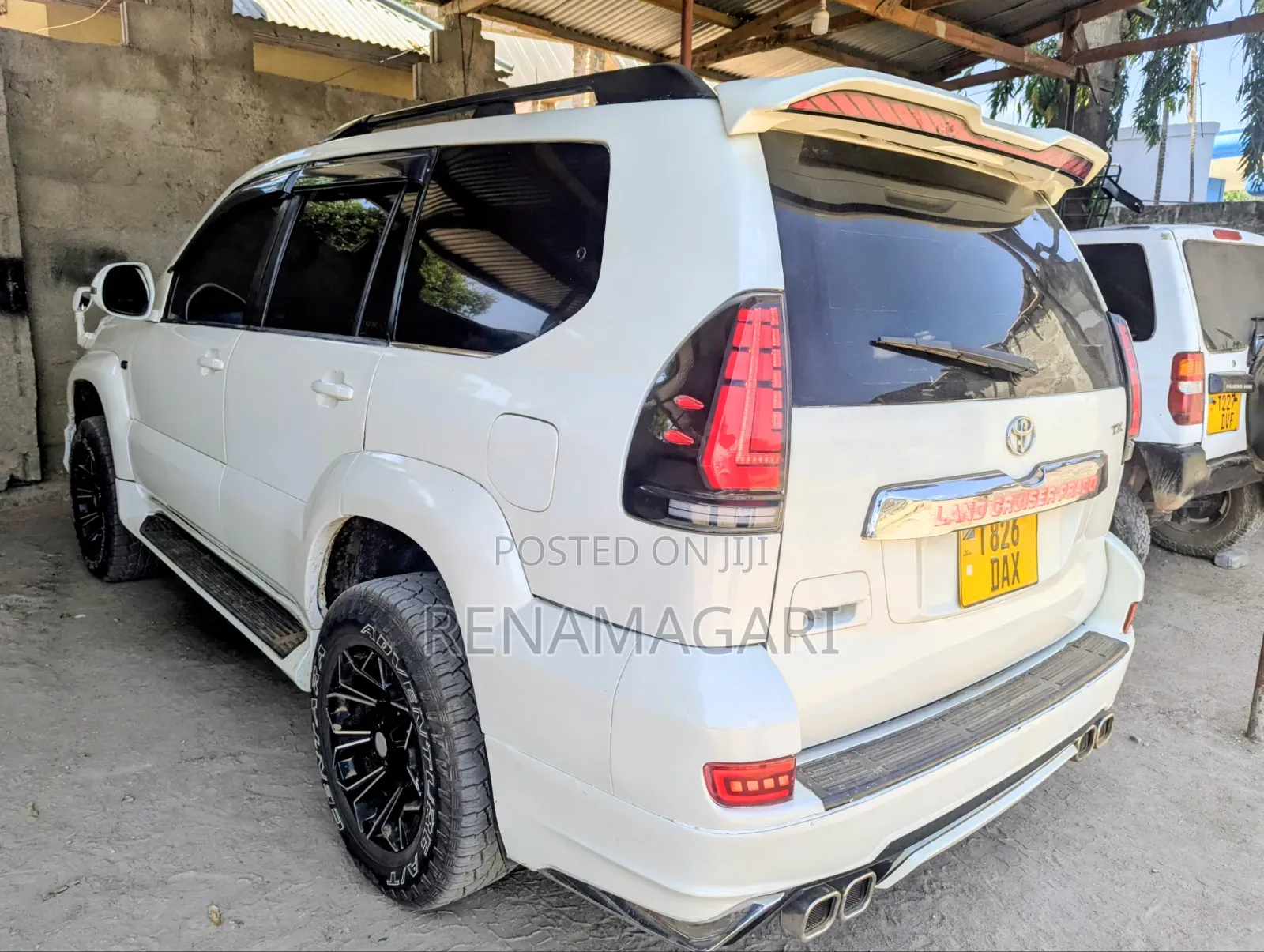 Toyota Land Cruiser Prado 2016 White