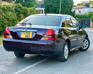 Toyota Mark II 2003 Maroon