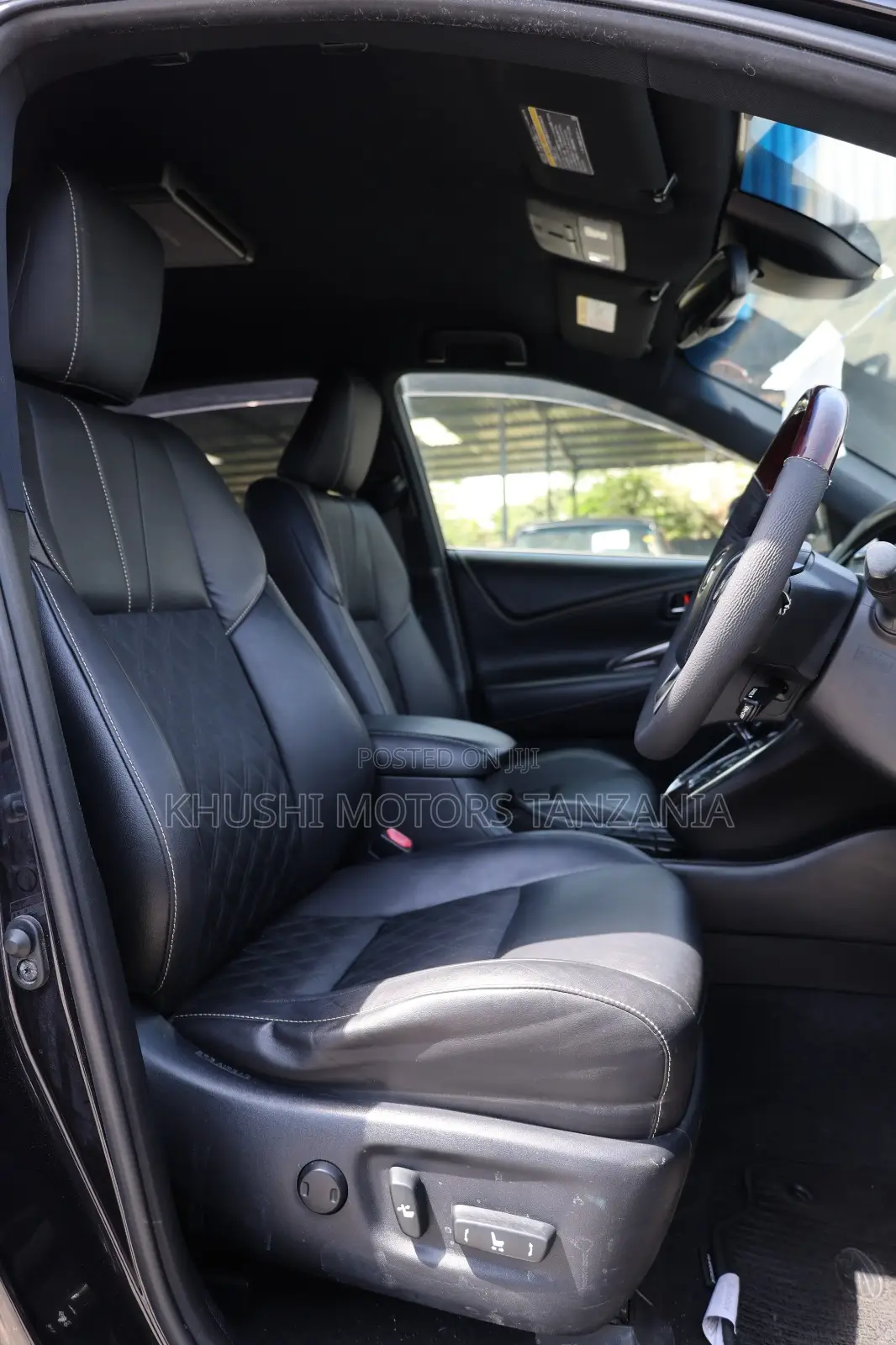 Toyota Harrier 2014 Black