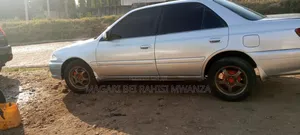 Toyota Carina 1.6 FWD Sedan 1999 Silver