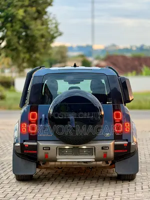 Land Rover Defender 2021 Blue