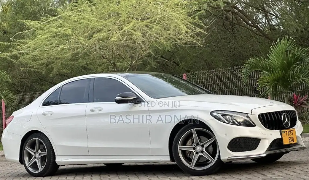 Mercedes-Benz C200 2014 White
