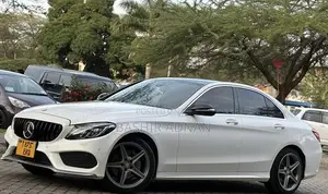 Mercedes-Benz C200 2014 White