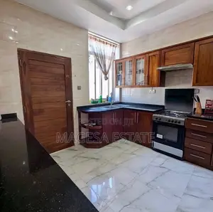 Furnished 8bdrm House in Ada Estate for rent