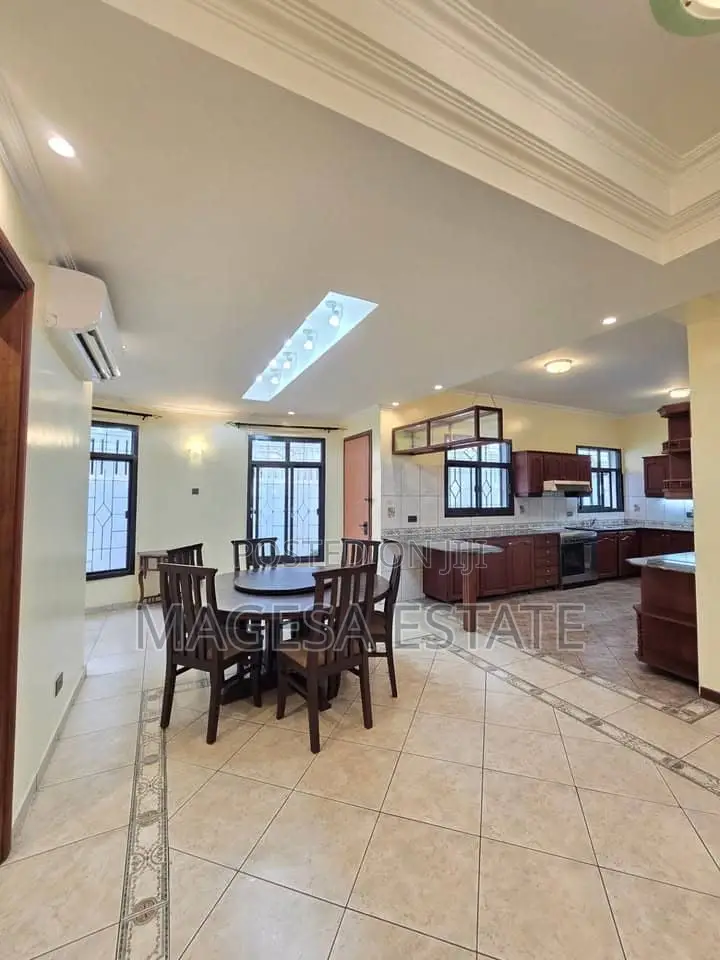 Furnished 5bdrm Villa in Masaki for rent