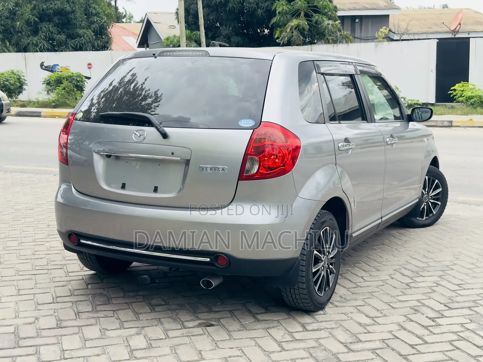 Mazda Verisa 2011 Gray