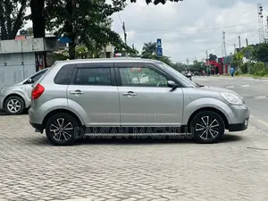 Mazda Verisa 2011 Gray