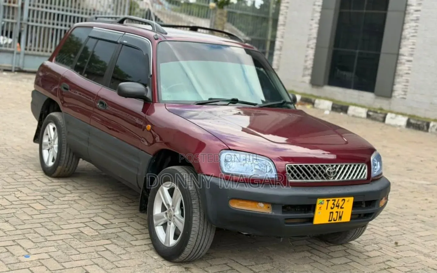 Toyota RAV4 1999 Maroon