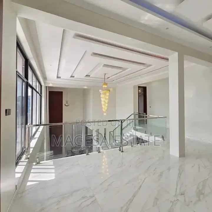 5bdrm House in Mbweni for sale