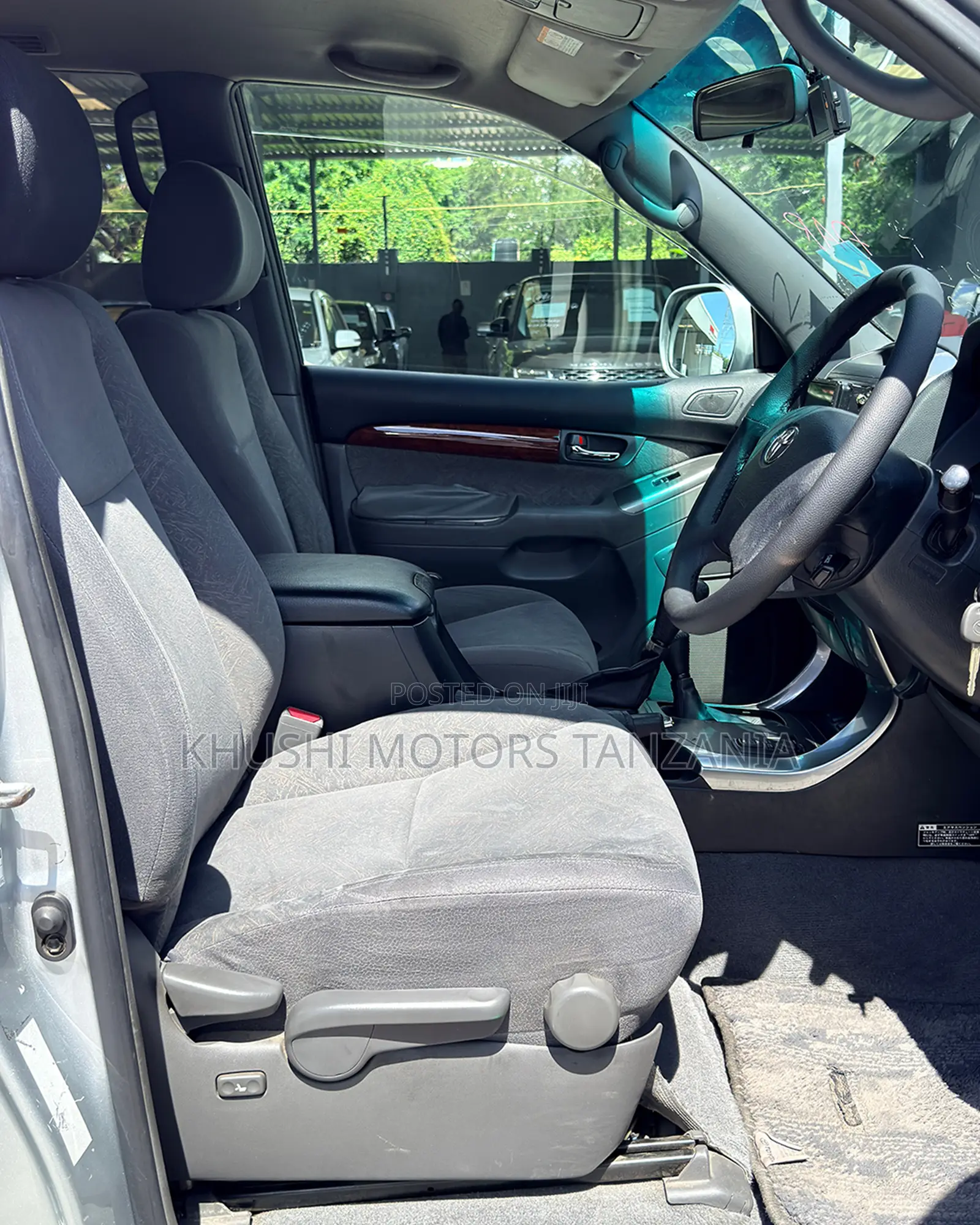 Toyota Land Cruiser Prado 2003 Silver