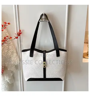Medium Handbag