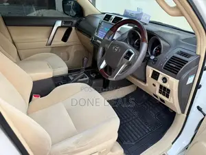 Toyota Land Cruiser Prado 2016 White