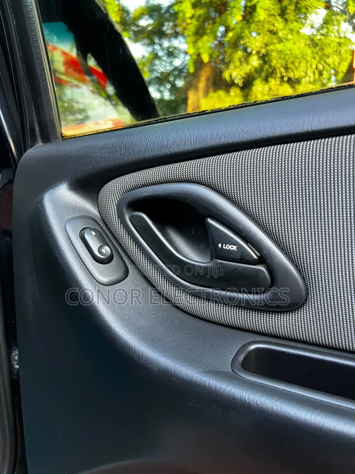 Mazda Tribute 2004 Black
