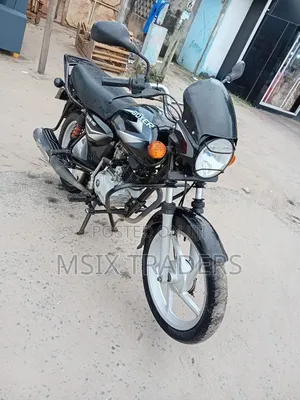 Bajaj Boxer 125 2024 Black