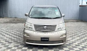 Toyota Alphard 2002 Gold