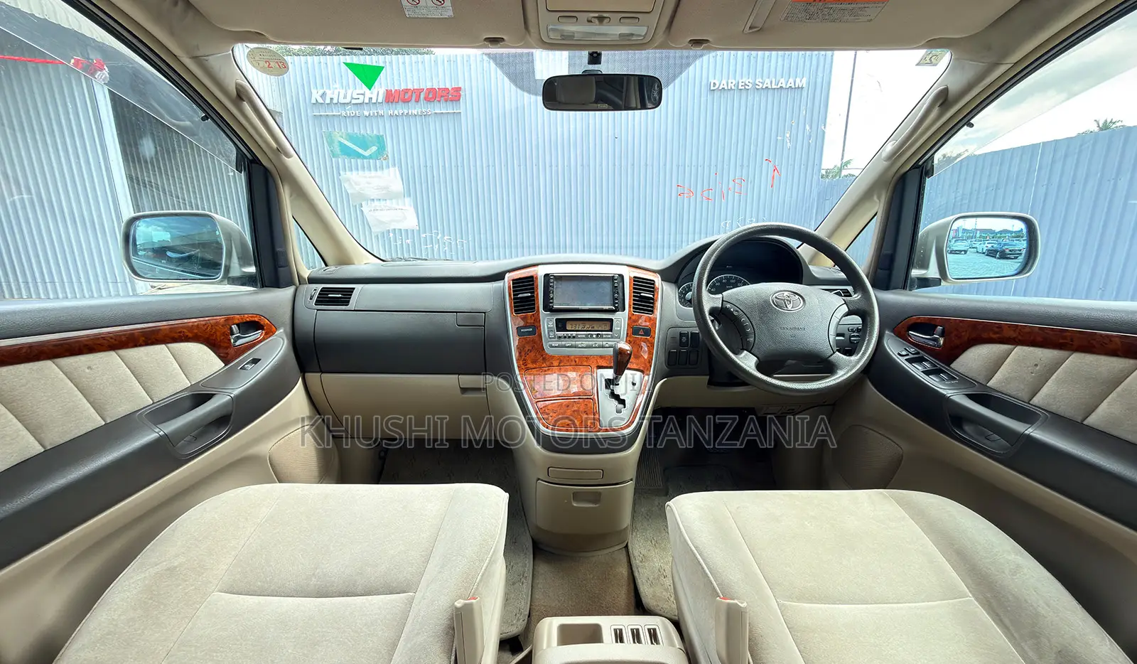 Toyota Alphard 2002 Gold