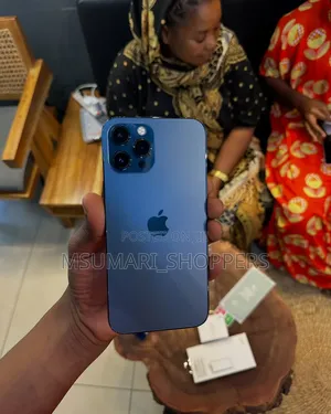 New Apple iPhone 12 Pro Max 256 GB Black