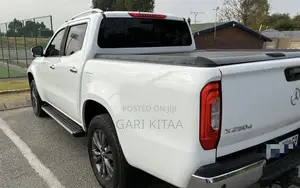 Mercedes-Benz X Class 2020 White