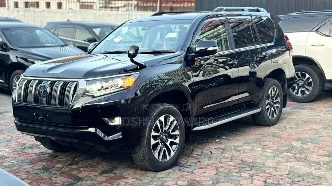 Toyota Land Cruiser Prado 2021 Black
