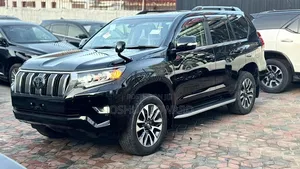 Toyota Land Cruiser Prado 2021 Black