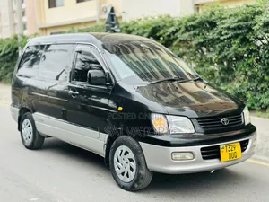 Toyota Noah 2001 Black
