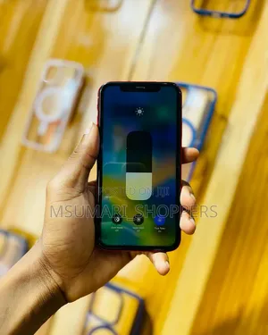 New Apple iPhone 11 128 GB Red