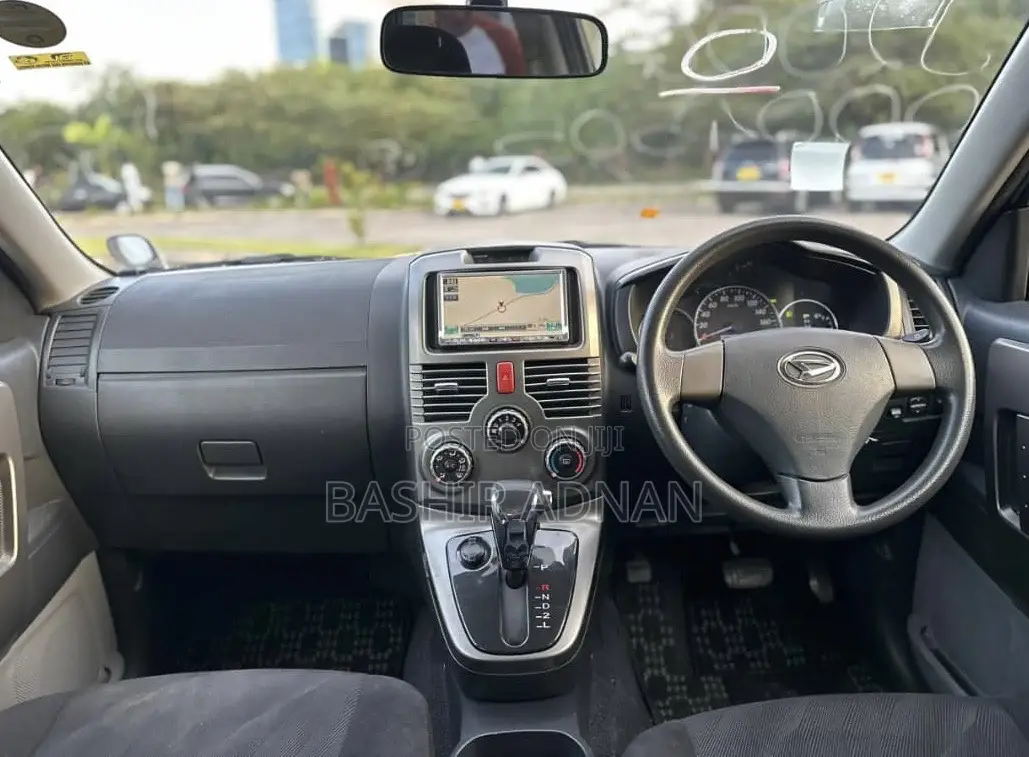 Toyota Rush 1.5 RWD 2010 White