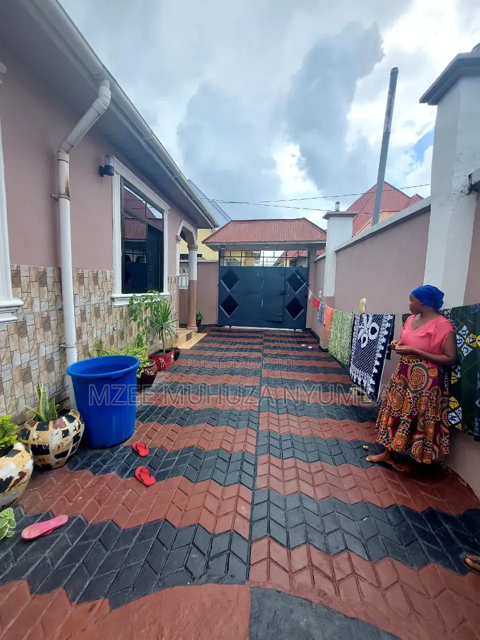 3bdrm House in Mkondogwa, Mbagala for sale