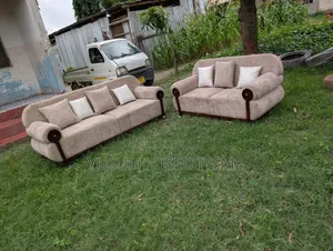 Sofa Set // 3:2 // Spring // Fibers // Mpyaaa Siyo Used //