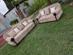 Sofa Set // 3:2 // Spring // Fibers // Mpyaaa Siyo Used //