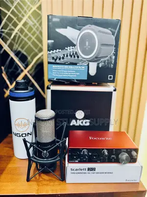 Focusrite Scarlett 2i2 3rd With Akg P220 Isolation Ball