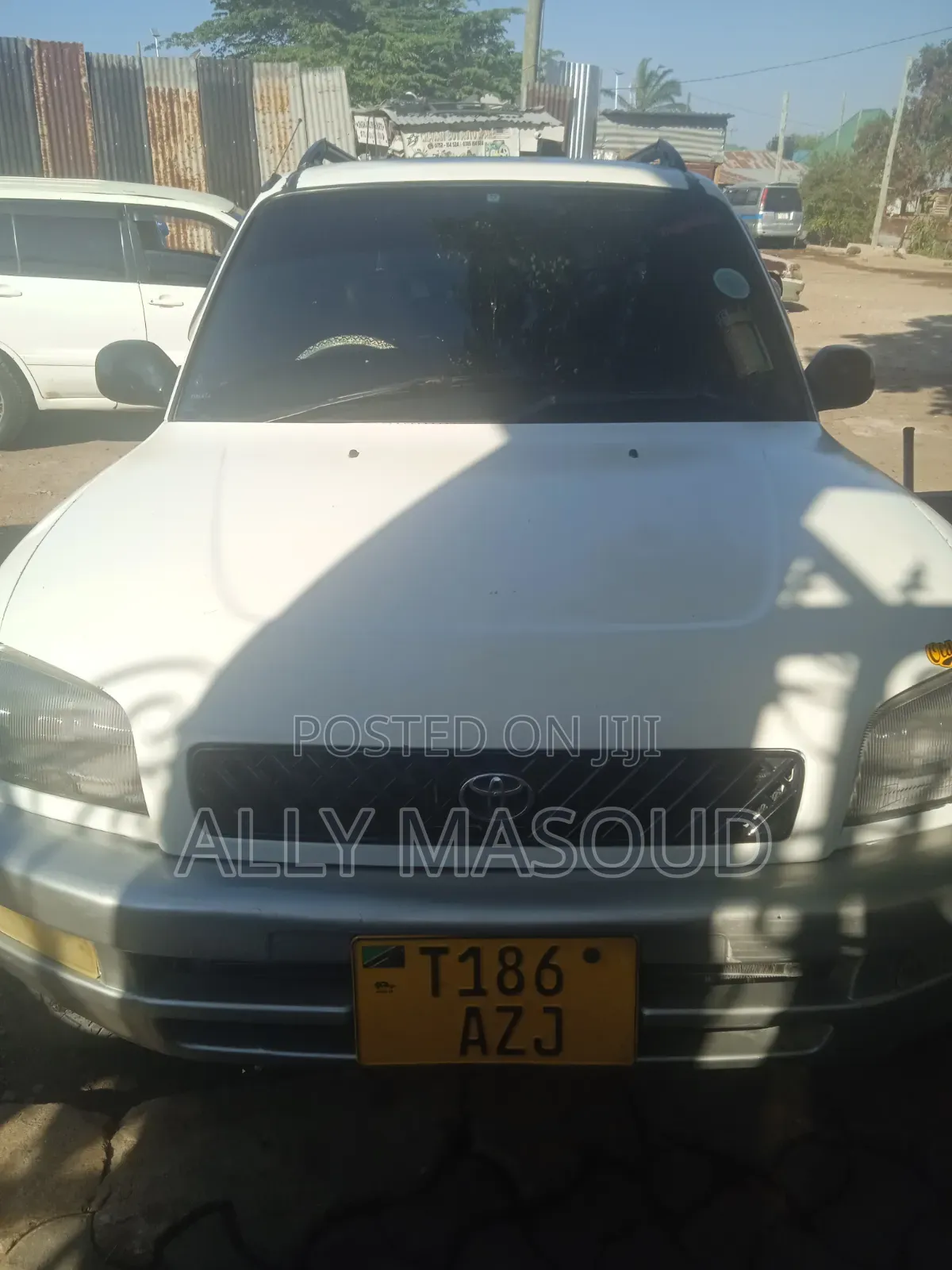 Toyota RAV4 1994 White