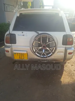 Toyota RAV4 1994 White