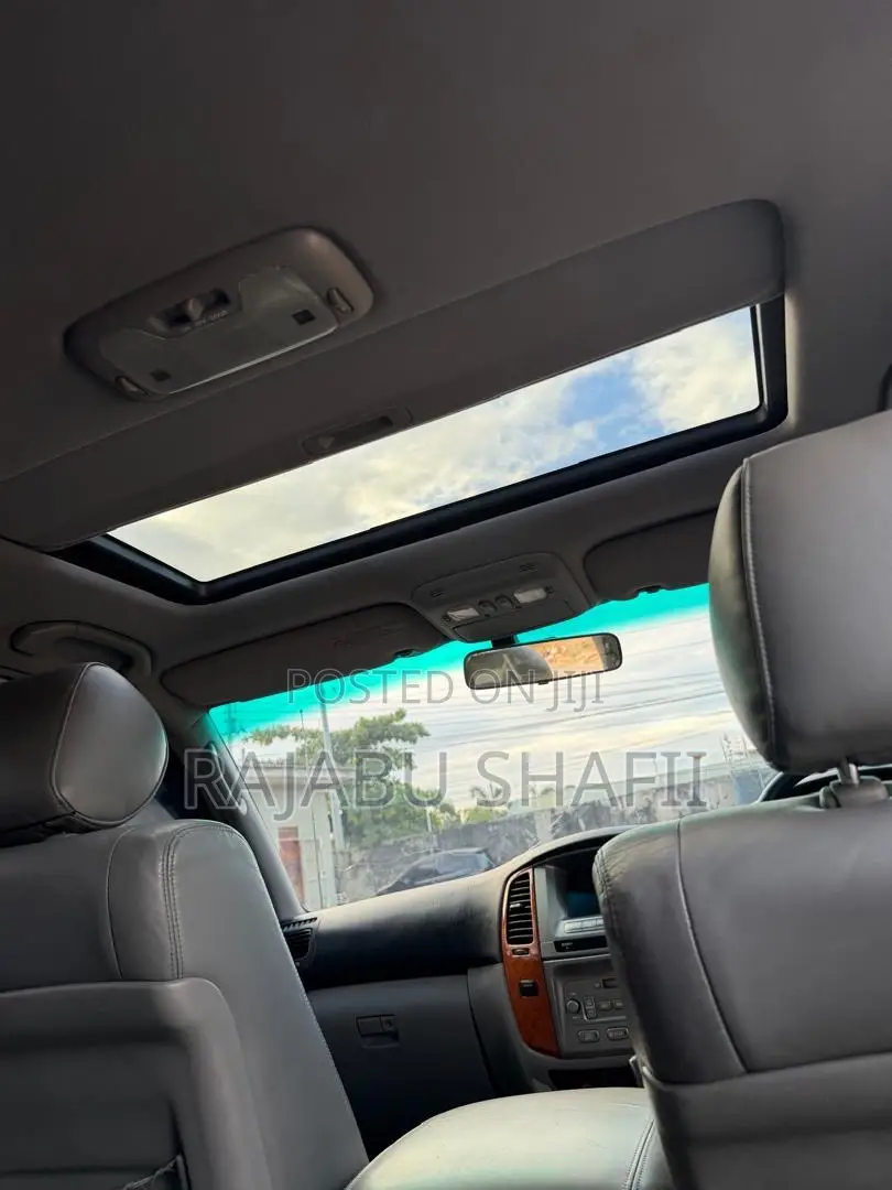 Toyota Land Cruiser HDJ 100 2003 Green