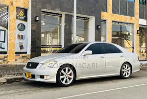 Toyota Crown 2006 Silver