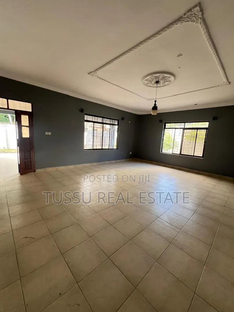3bdrm House in Boko Msikitini, Kinondoni for sale